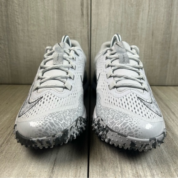 NEW Nike Alpha Huarache Elite 4 Grey Turf Softball dv0496-002 Women’s Size 8 - Picture 5 of 10